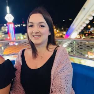 Meet your Posher, Samantha